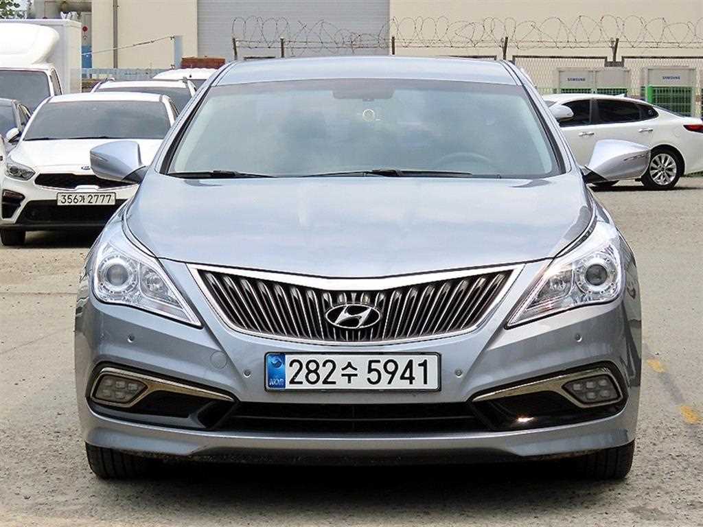 HYUNDAI Grandeur 2015 Plateado - Importación desde Corea - HF Imports Iquique - Foto 1