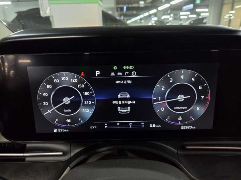 KIA Carnival - Vista 6