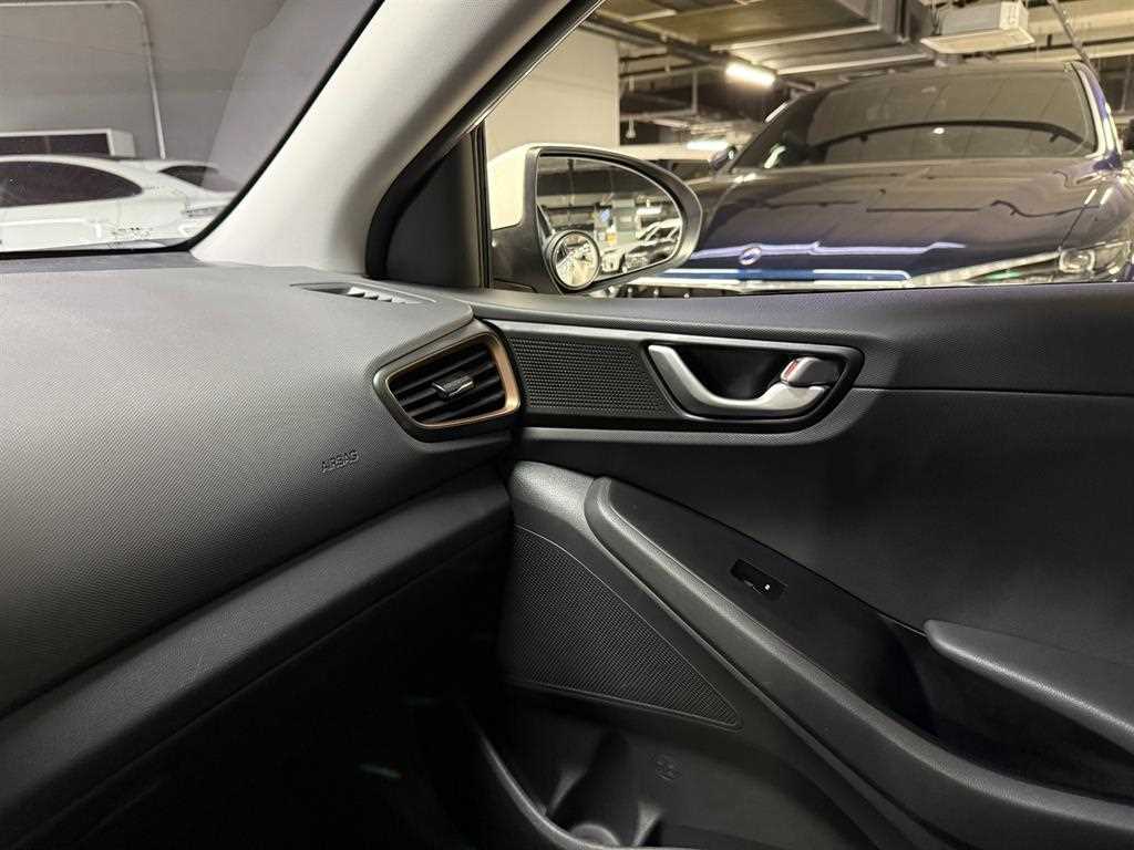 HYUNDAI Ioniq 2018 Blanco - Importación desde Corea - HF Imports Iquique - Foto 19