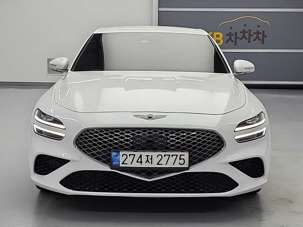 Genesis G70 - Vista 2