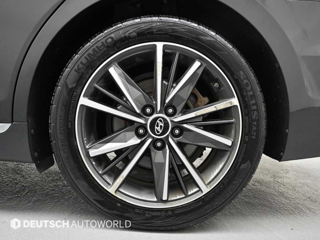 HYUNDAI Grandeur - Vista 7