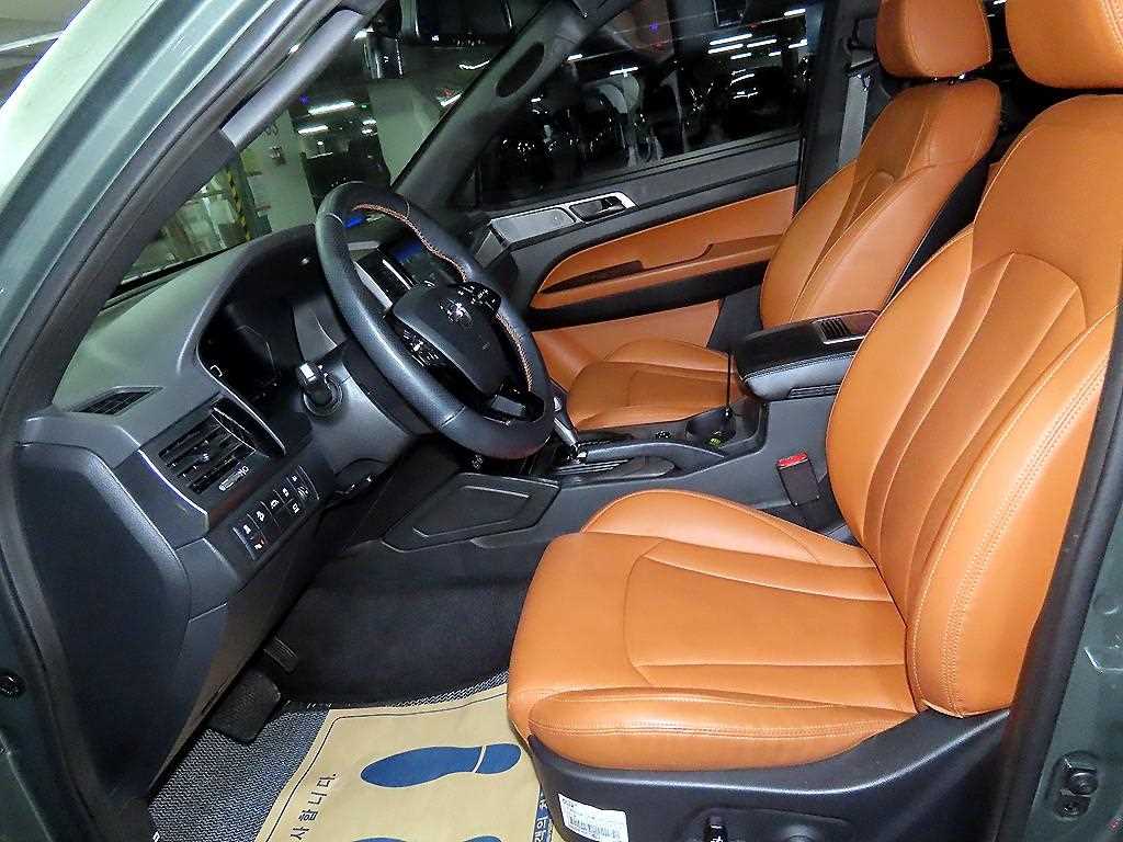 Ssangyong Rexton - Vista 9