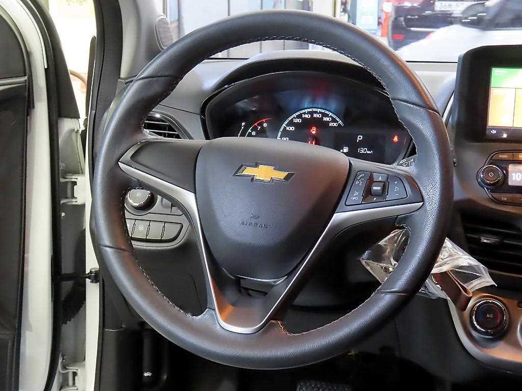 Chevrolet Spark - Vista 10