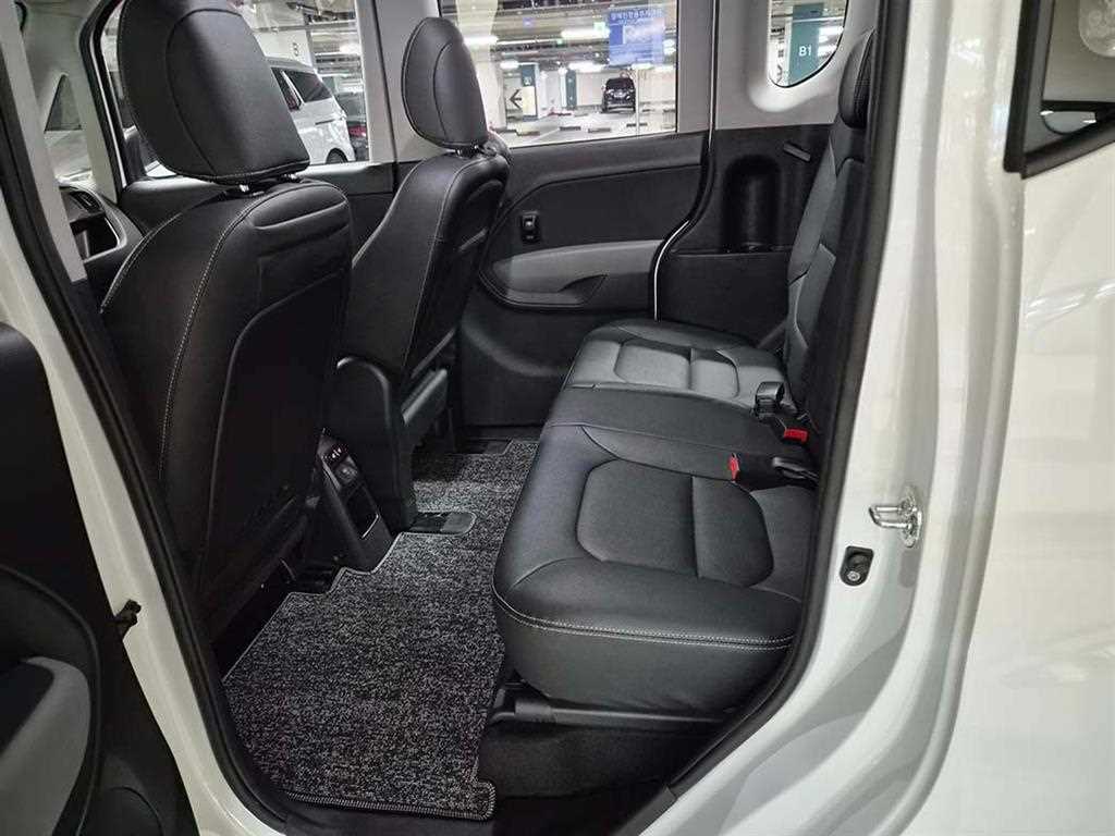 KIA Ray - Vista 9