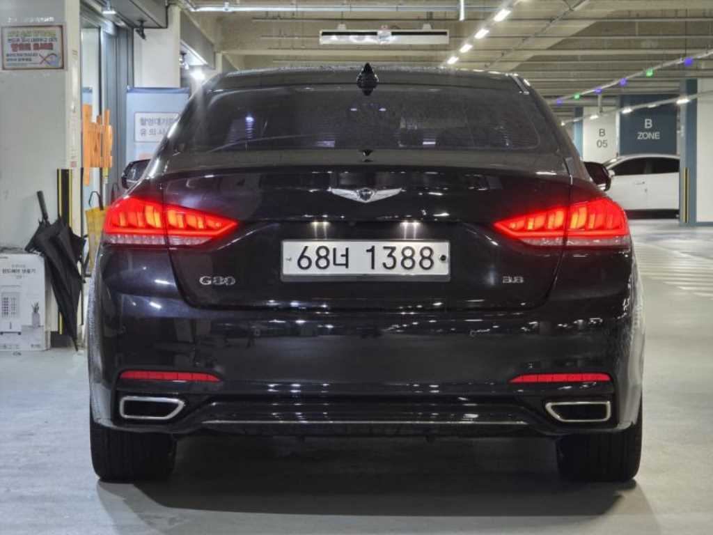 Genesis G80 - Vista 7