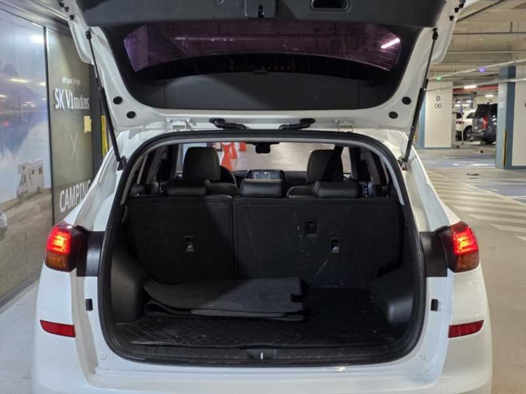 HYUNDAI Tucson - Vista 8