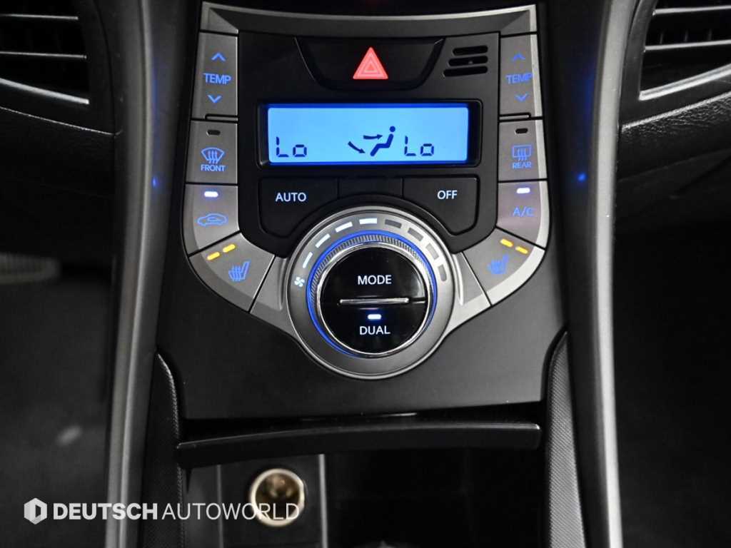 HYUNDAI Avante 2013 Blanco - Importación desde Corea - HF Imports Iquique - Foto 19