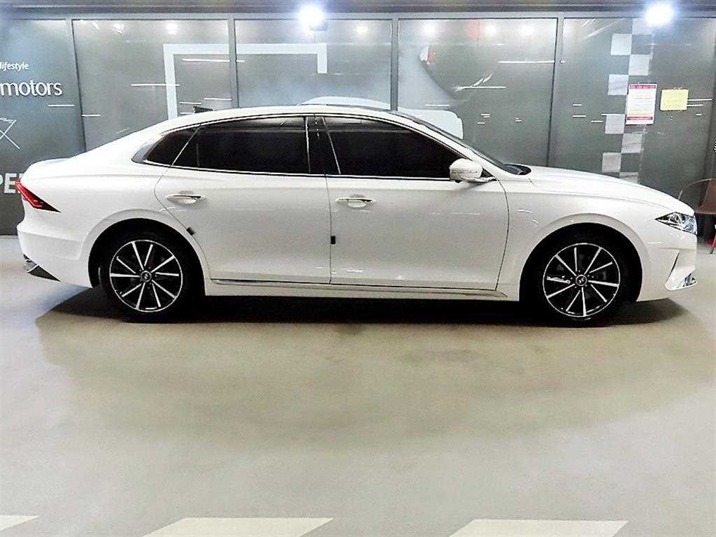 HYUNDAI Grandeur - Vista 6