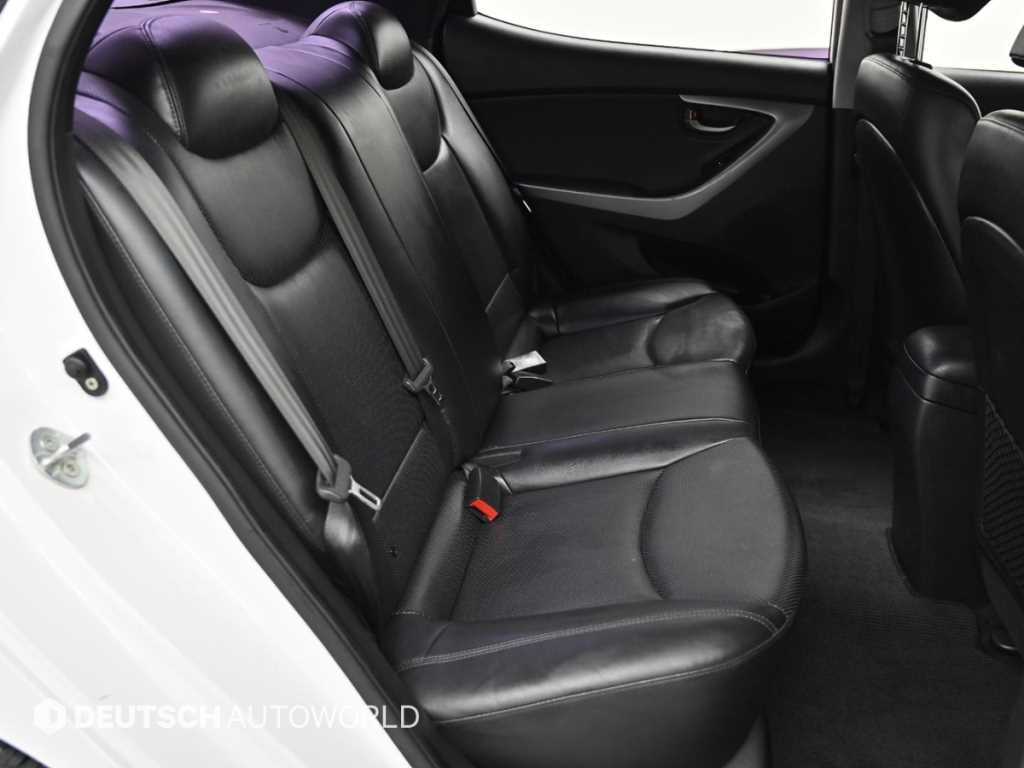 HYUNDAI Avante 2013 Blanco - Importación desde Corea - HF Imports Iquique - Foto 14