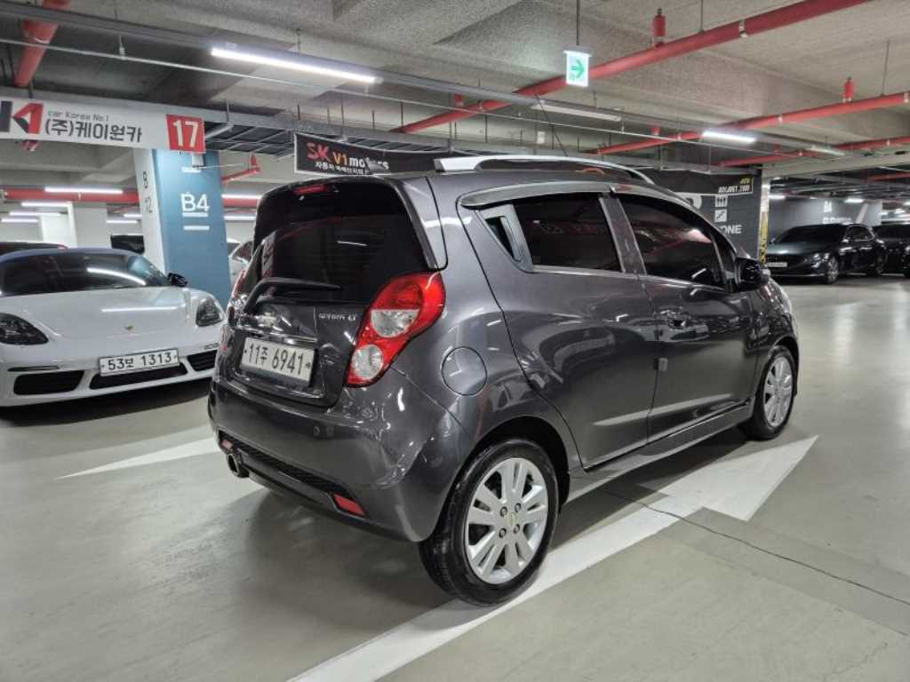 Chevrolet Spark - Vista 3