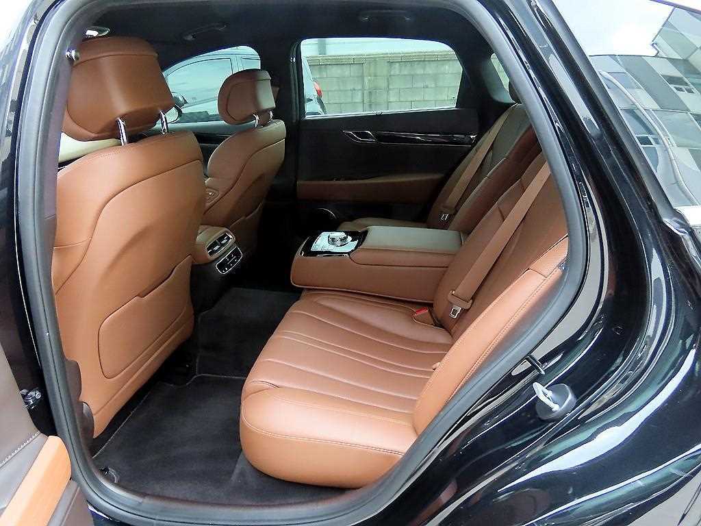 Genesis G80 - Vista 8