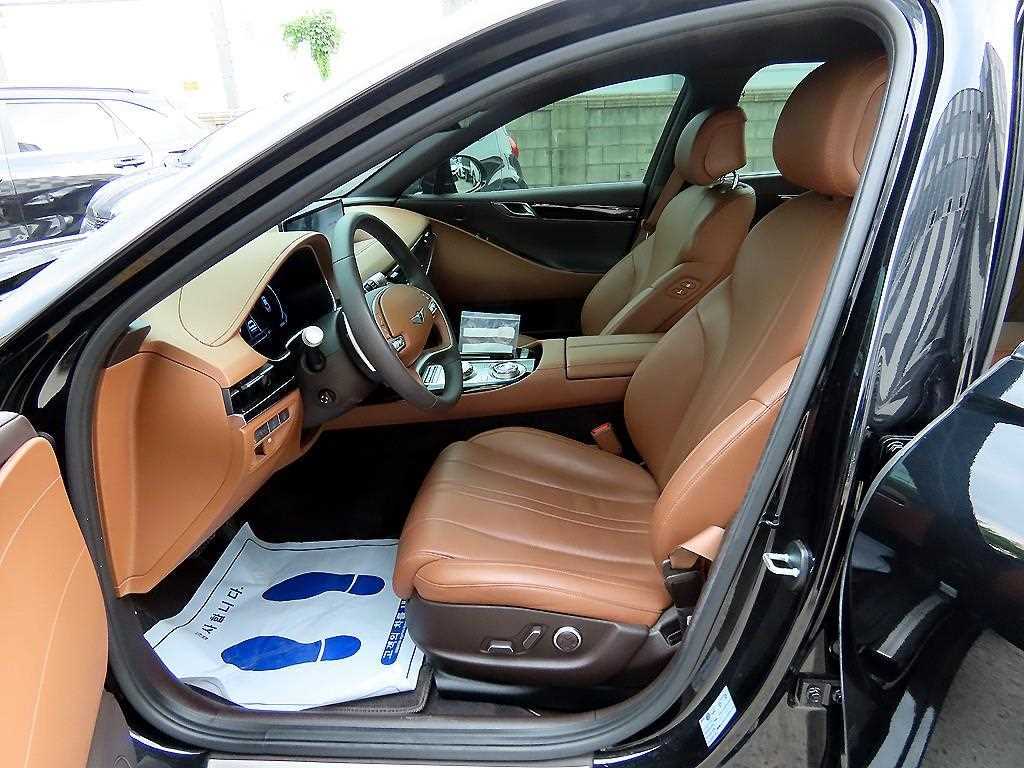 Genesis G80 - Vista 7