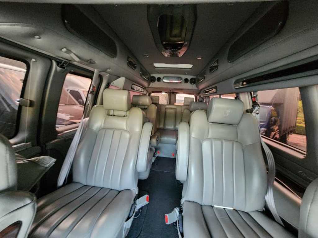 Chevrolet Express van 2015 Negro - Importación desde Corea - HF Imports Iquique - Foto 15