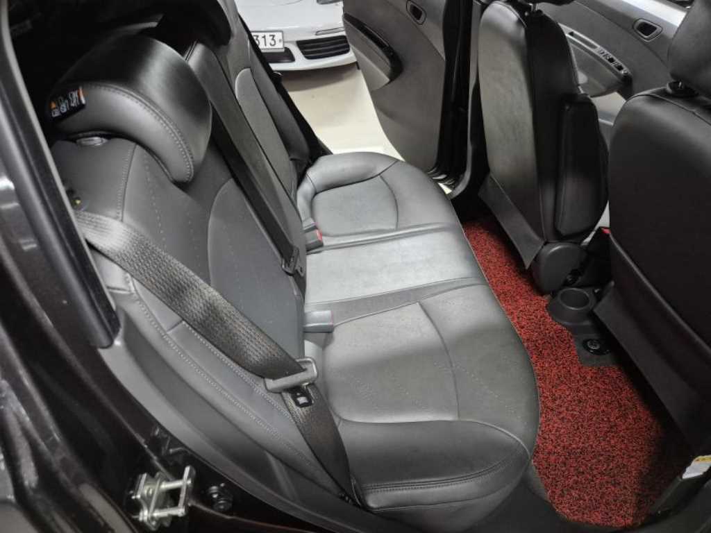 Chevrolet Spark - Vista 10
