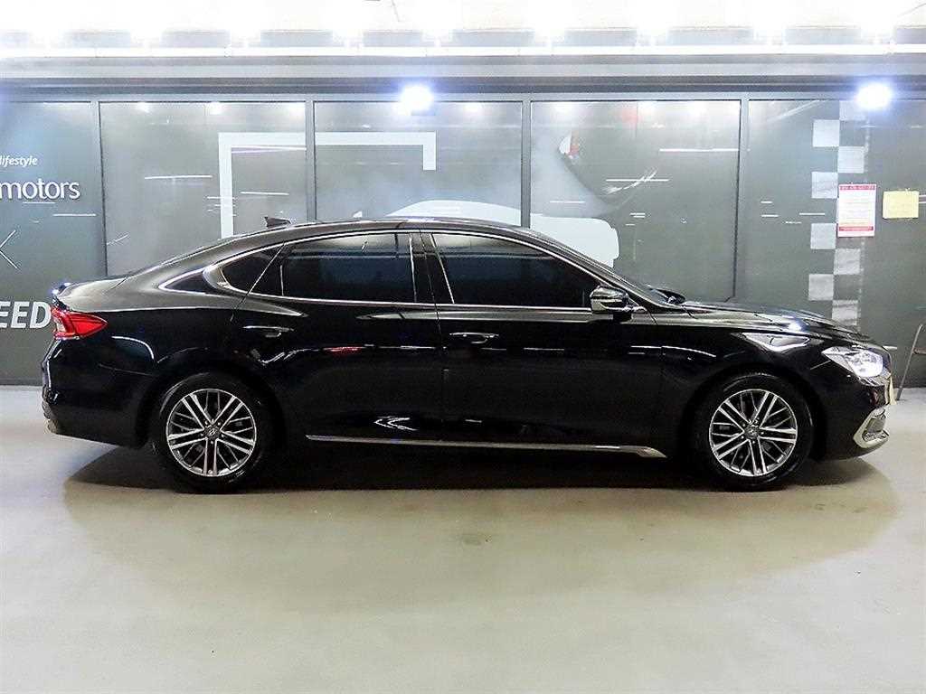HYUNDAI Grandeur - Vista 3