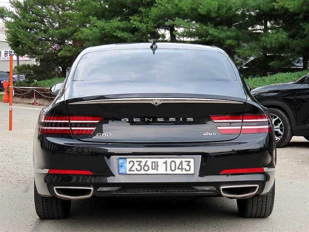 Genesis G80 - Vista 6