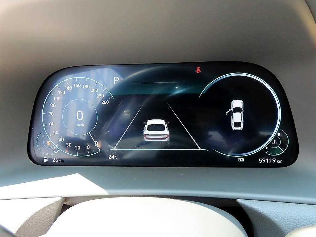 HYUNDAI Sonata - Vista 11