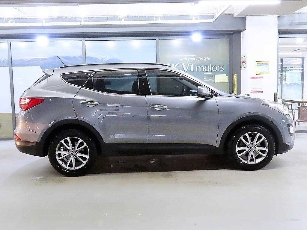 HYUNDAI Santa Fe - Vista 3