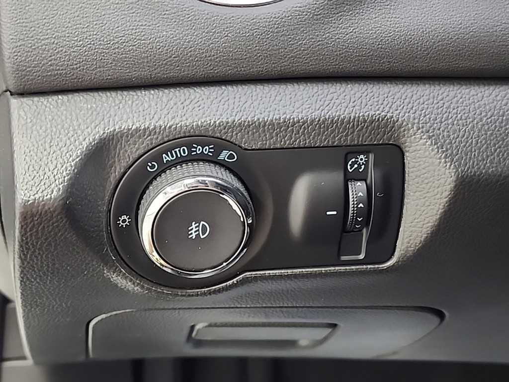 Chevrolet Cruise 2014 Blanco - Importación desde Corea - HF Imports Iquique - Foto 19