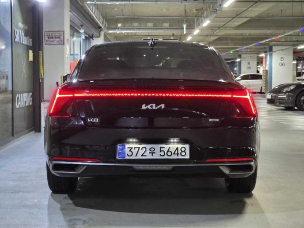KIA K8 - Vista 7