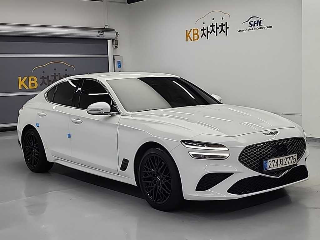 Genesis G70 - Vista 6