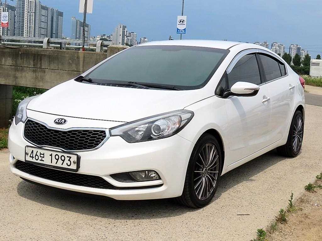 KIA K3 - Vista 2