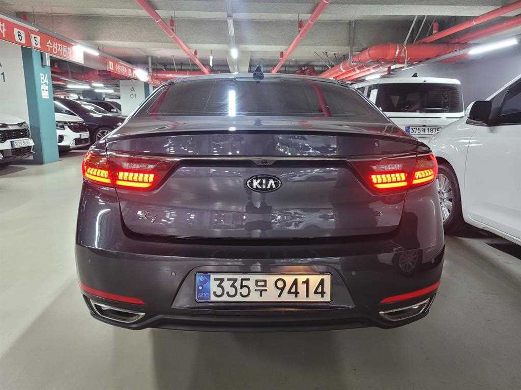 KIA K7 - Vista 6