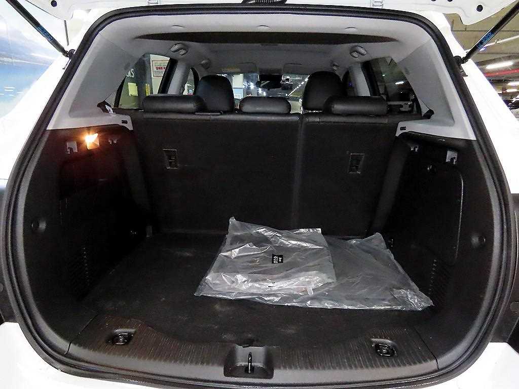 Chevrolet Trax 2020 Blanco - Importación desde Corea - HF Imports Iquique - Foto 17