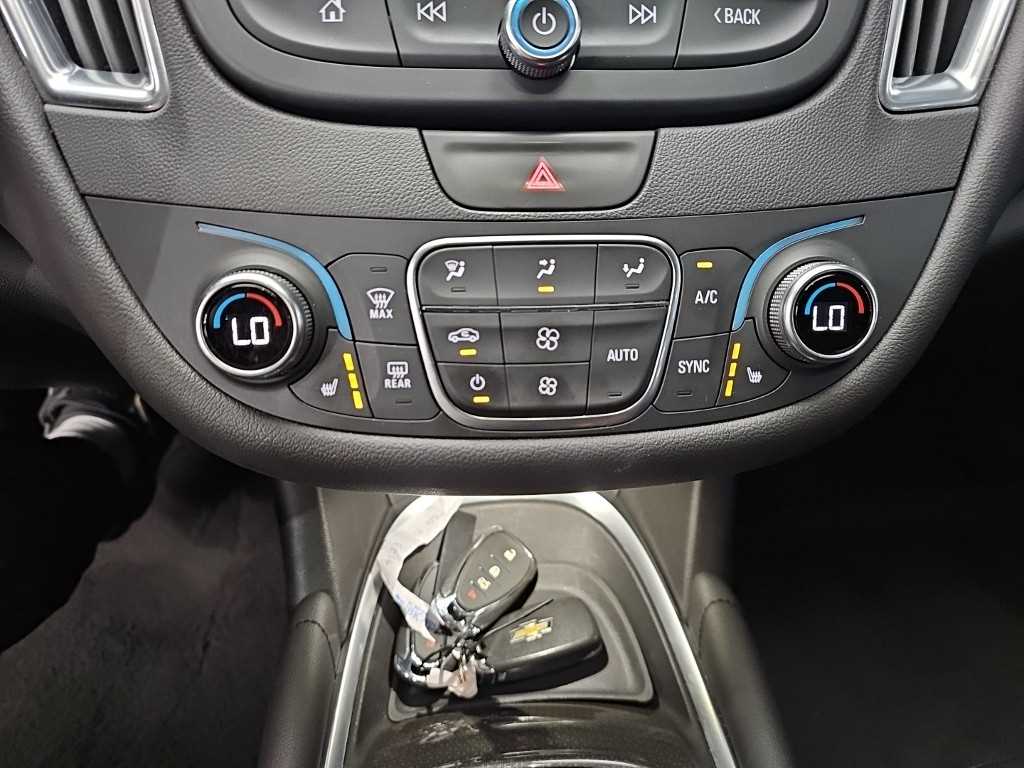 Chevrolet Malibu - Vista 12