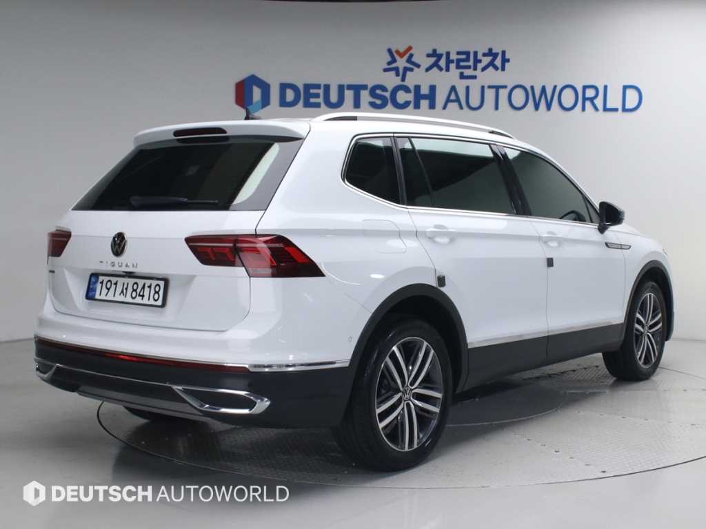 Volkswagen Tiguan - Vista 2