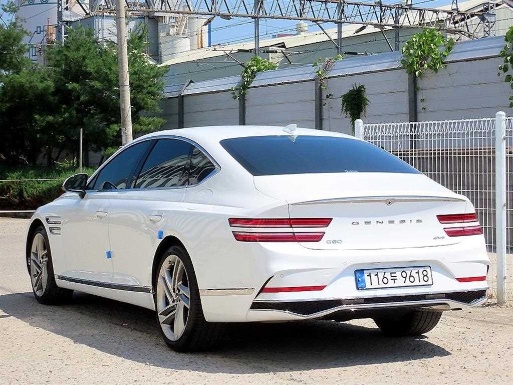 Genesis G80 - Vista 3