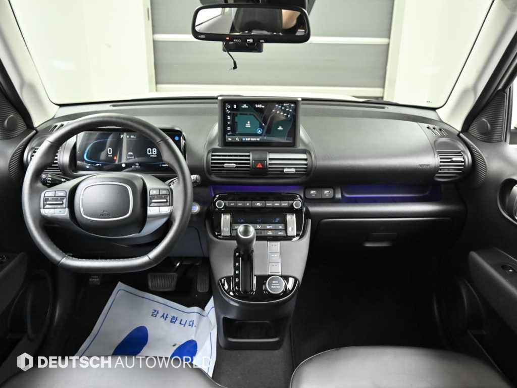 HYUNDAI Casper - Vista 9