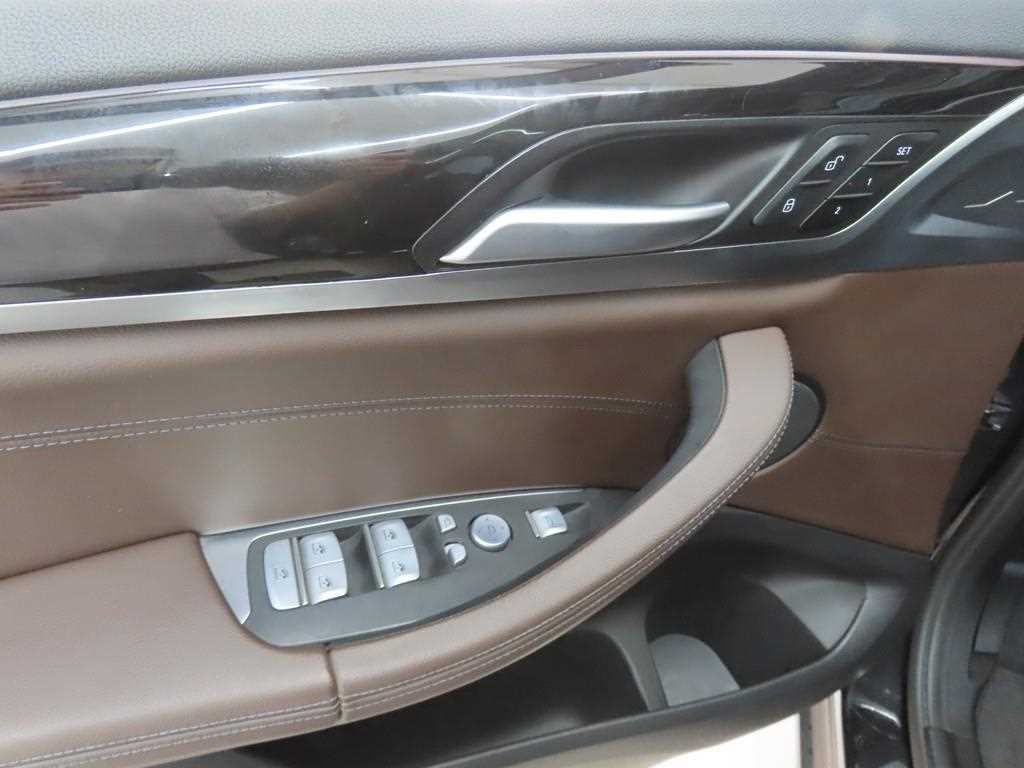 BMW X4 - Vista 11