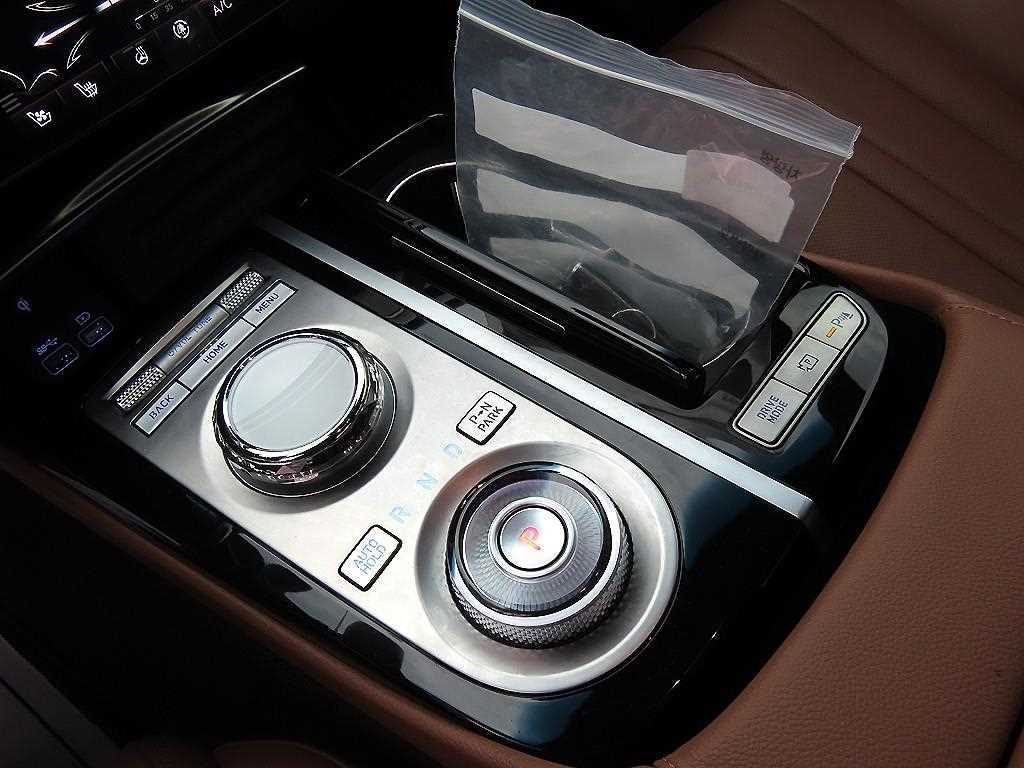 Genesis G80 2023 Negro - Importación desde Corea - HF Imports Iquique - Foto 13
