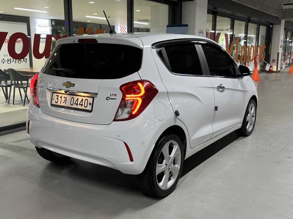 Chevrolet Spark - Vista 6