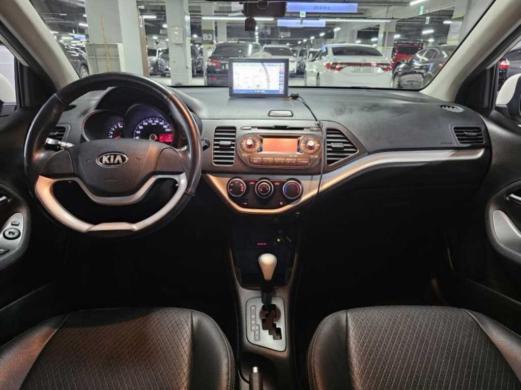 KIA Morning - Vista 9