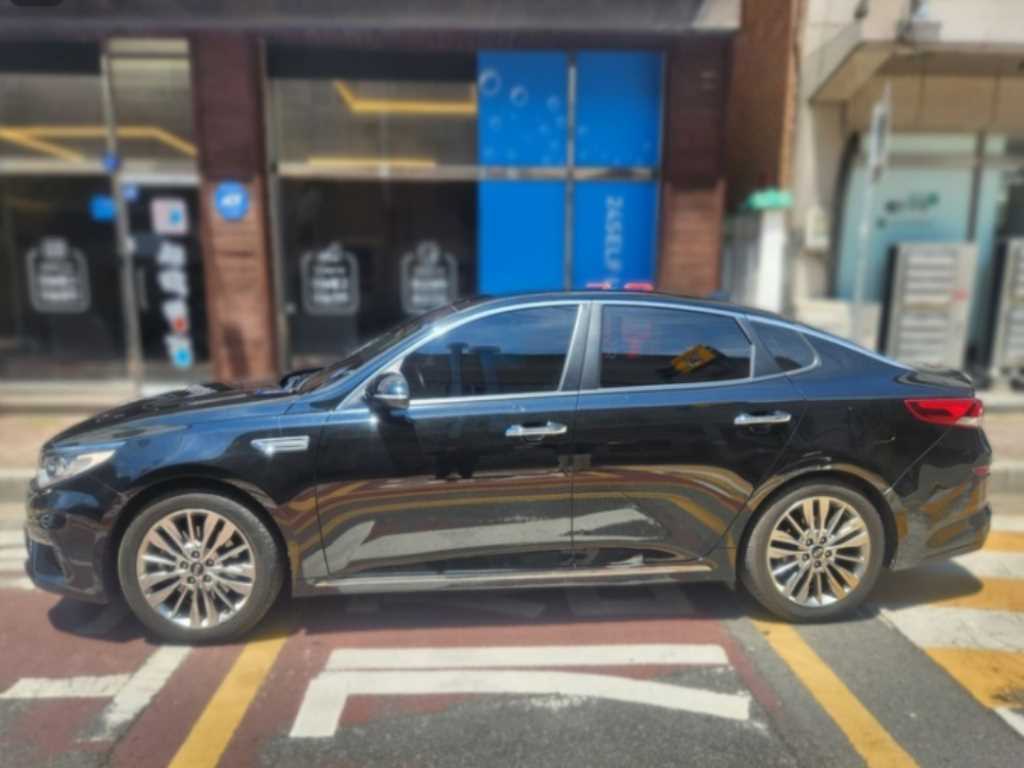 KIA K5 - Vista 3