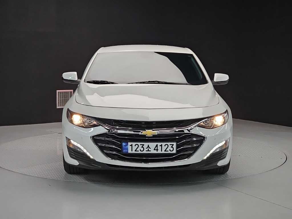 Chevrolet Malibu - Vista 2