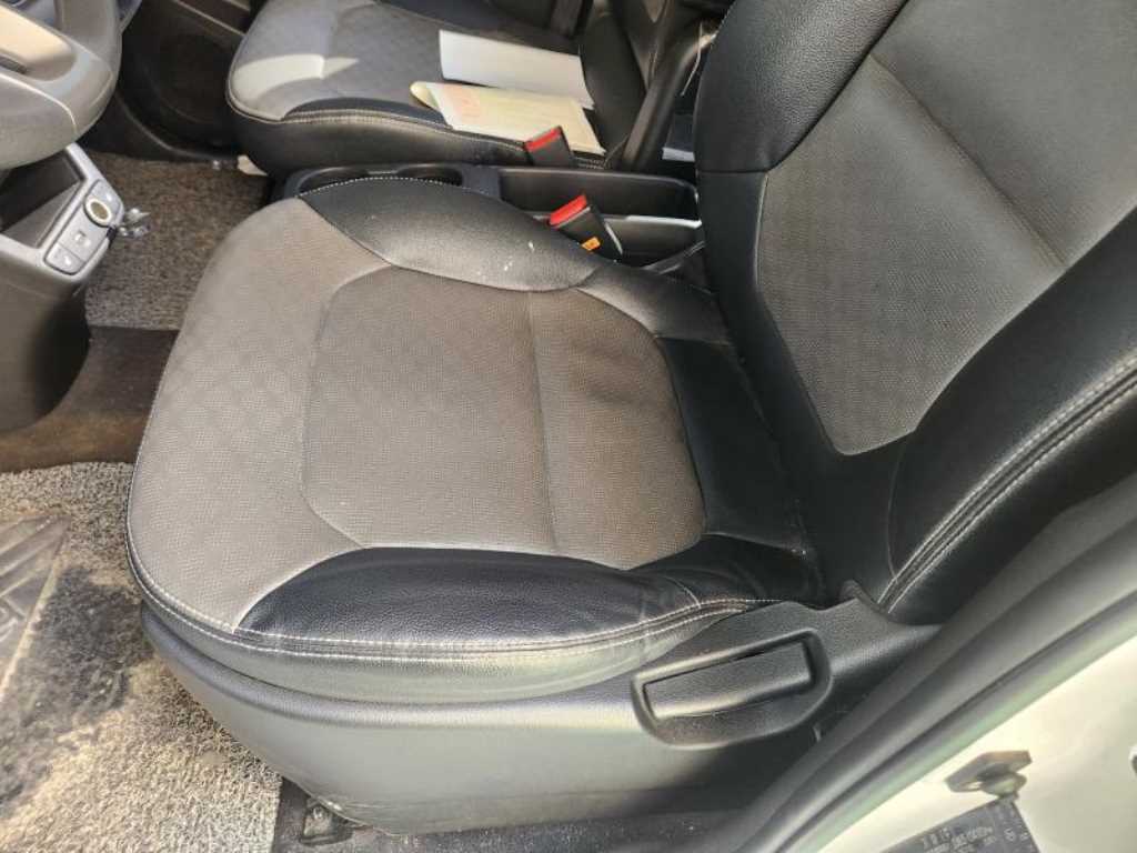 KIA Ray - Vista 10
