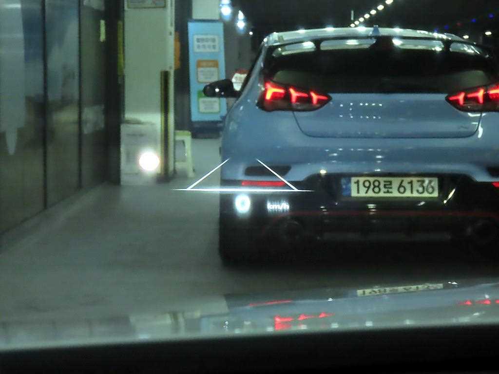 Genesis G80 2024 Blanco - Importación desde Corea - HF Imports Iquique - Foto 16