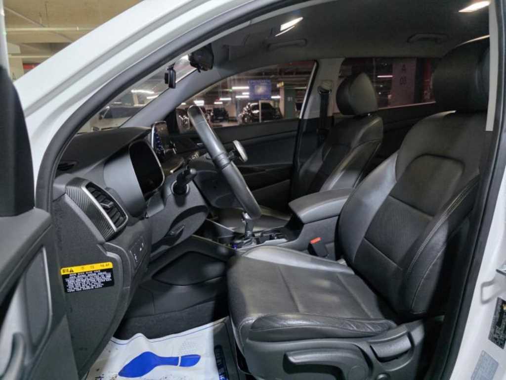HYUNDAI Tucson - Vista 9