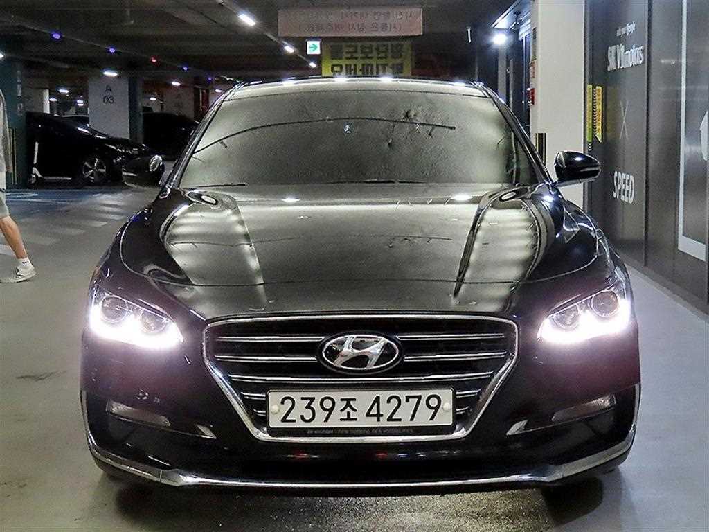 HYUNDAI Grandeur - Vista 2