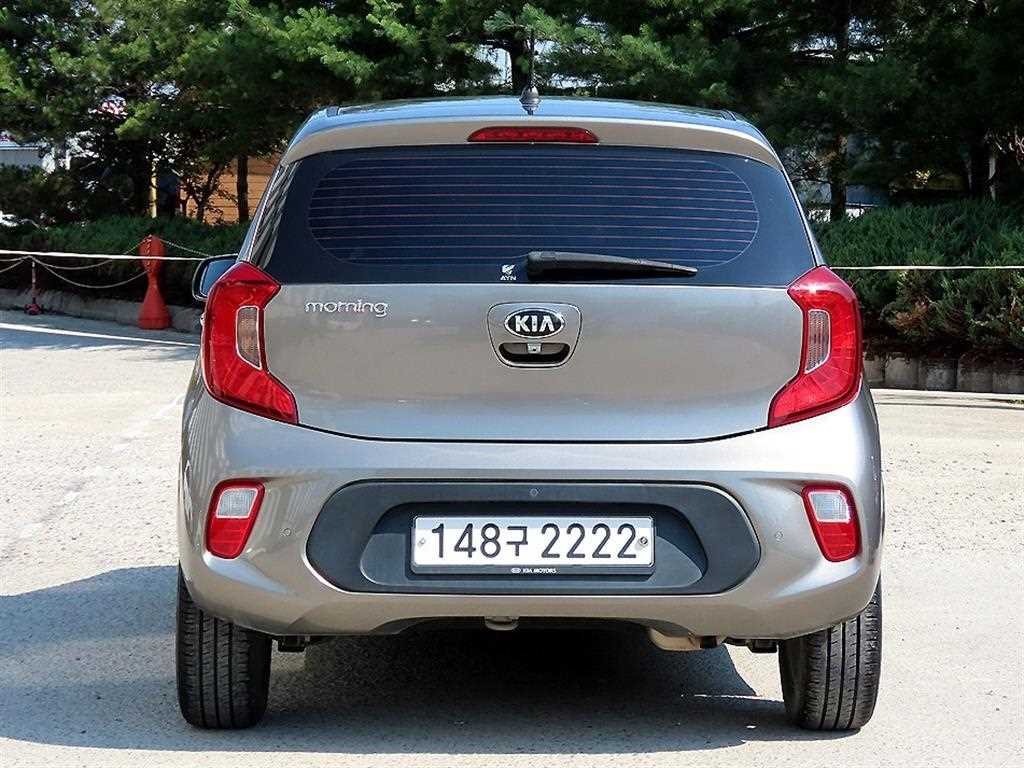 KIA Morning - Vista 6