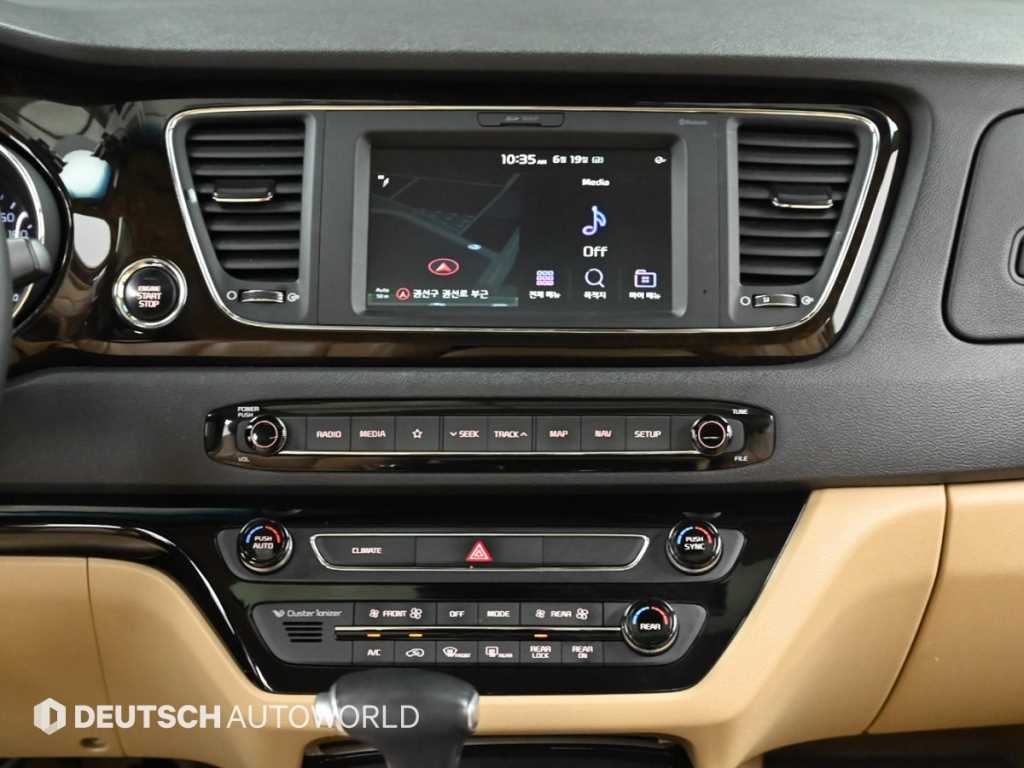 KIA Carnival 2019 Blanco - Importación desde Corea - HF Imports Iquique - Foto 16