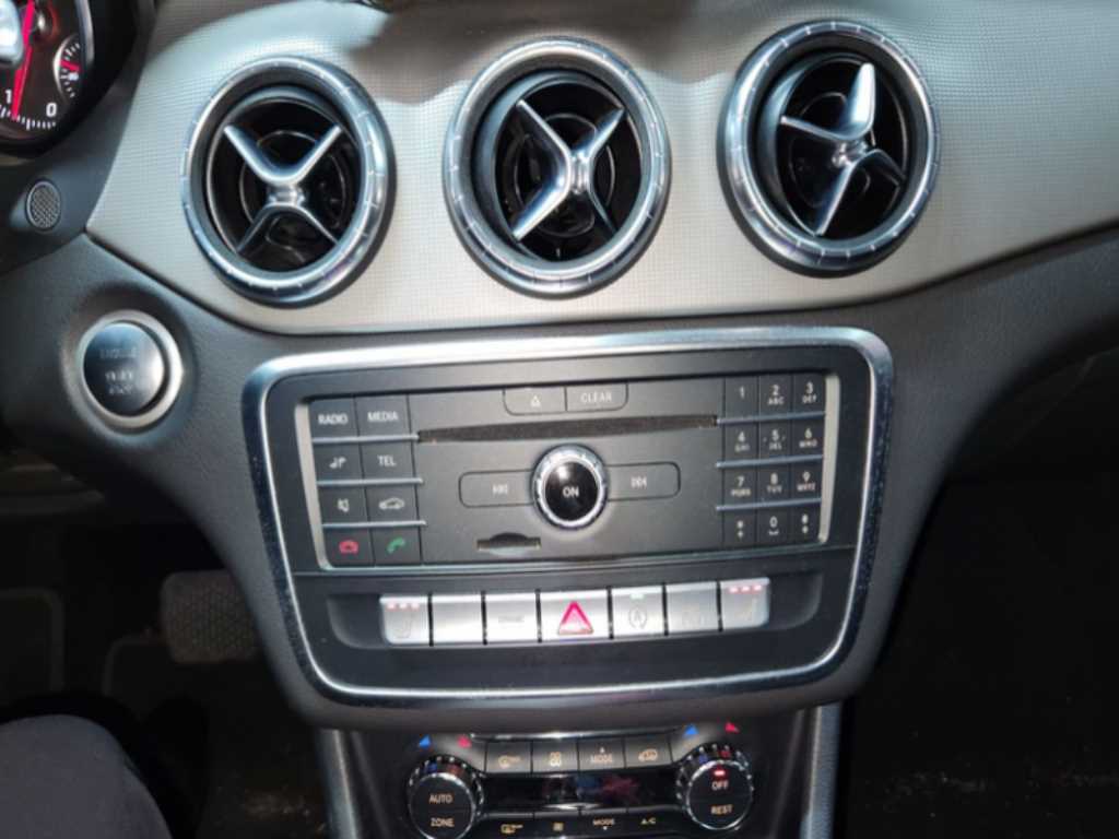Mercedes Benz CLA Class - Vista 7