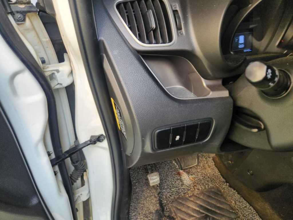 KIA Ray - Vista 9