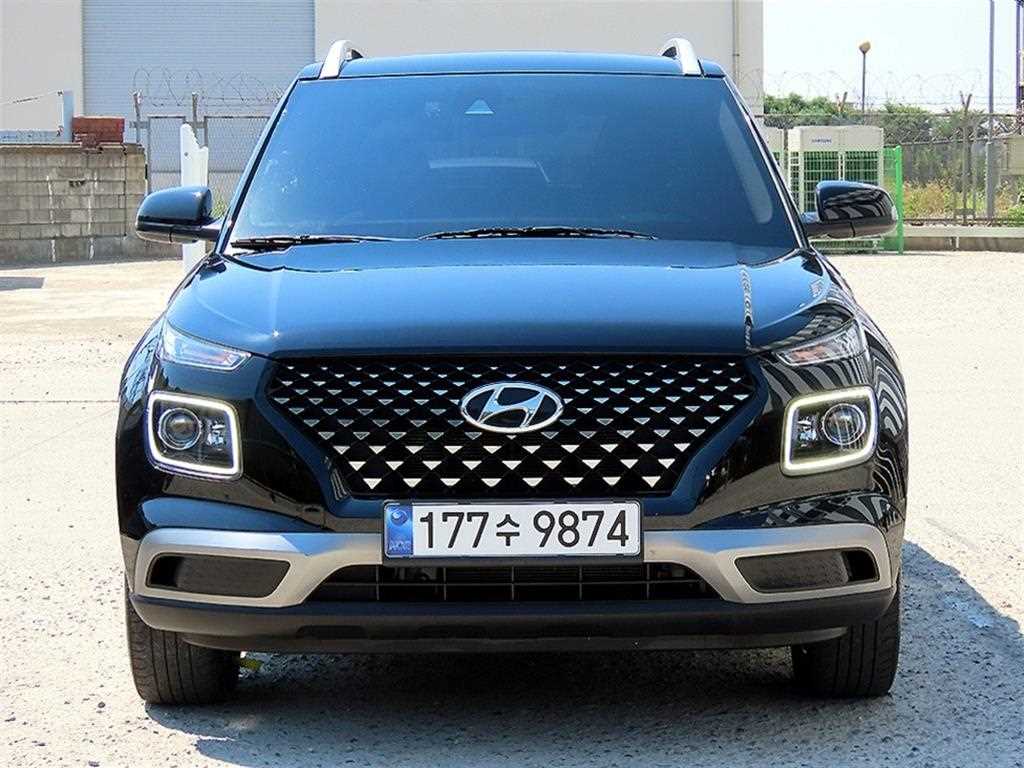 HYUNDAI Venue 2022 Negro - Importación desde Corea - HF Imports Iquique - Foto 1