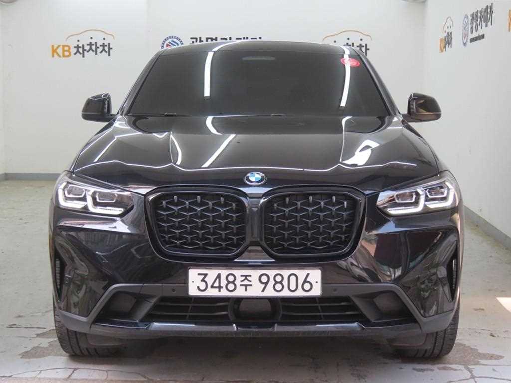 BMW X4 2023 Negro - Importación desde Corea - HF Imports Iquique - Foto 1