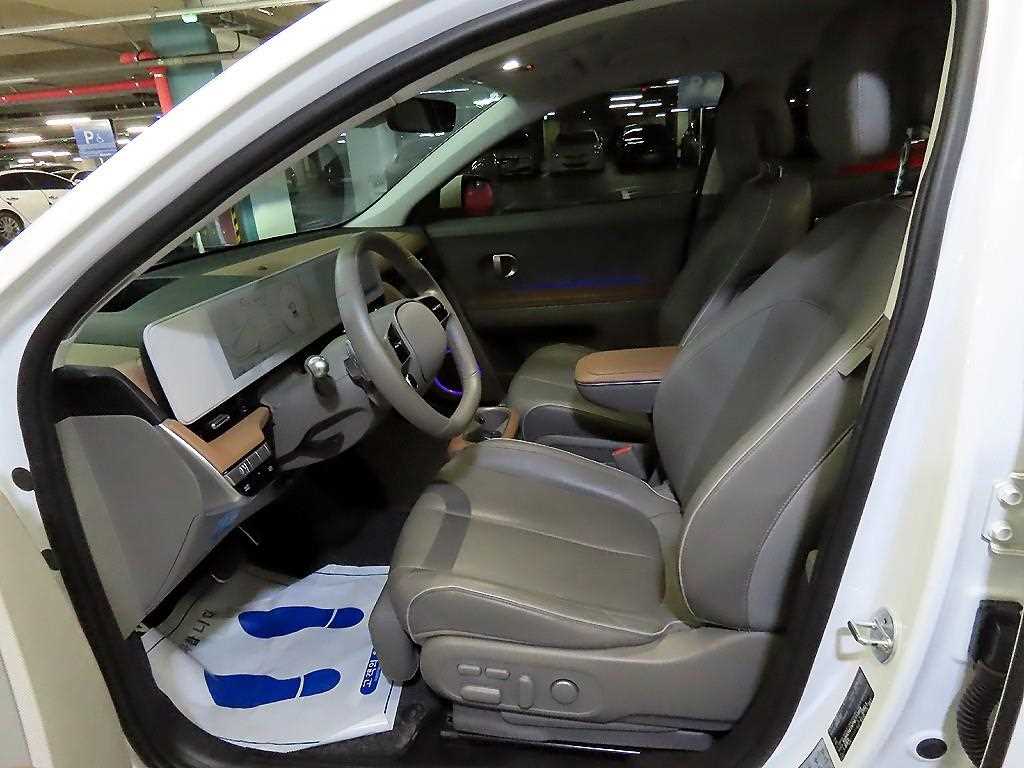 HYUNDAI Ioniq 5 - Vista 8