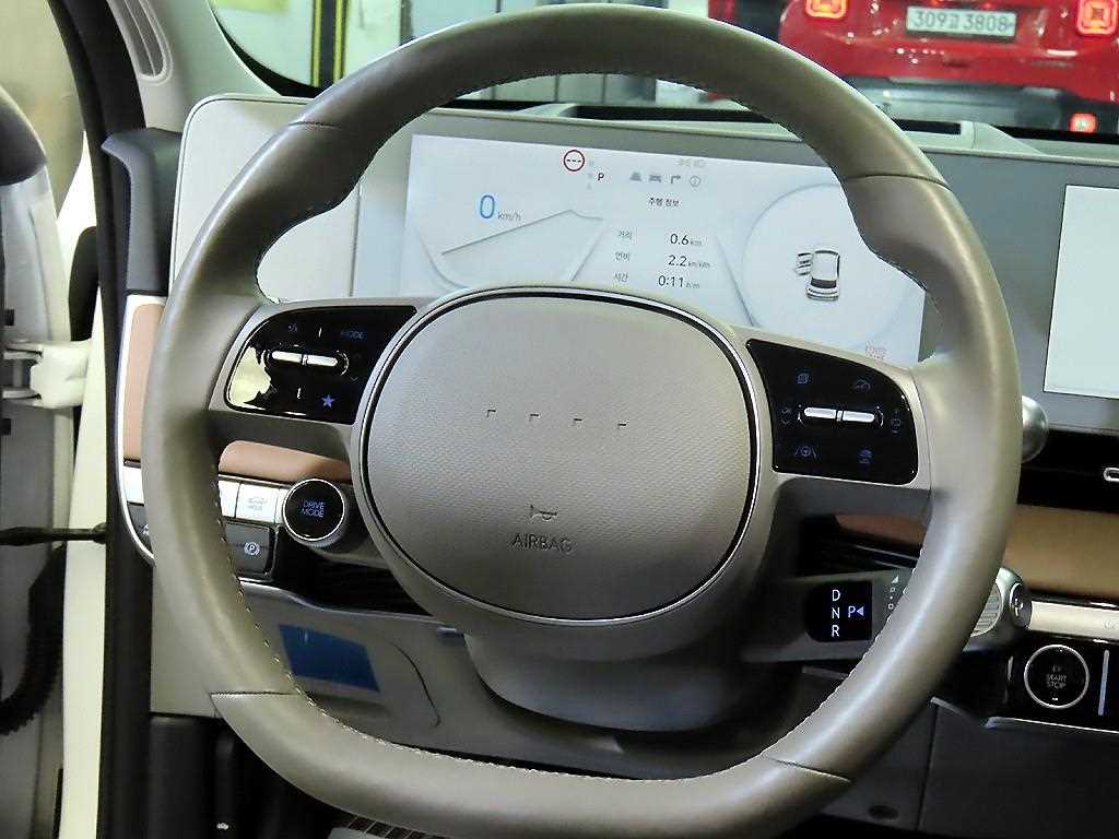 HYUNDAI Ioniq 5 - Vista 10